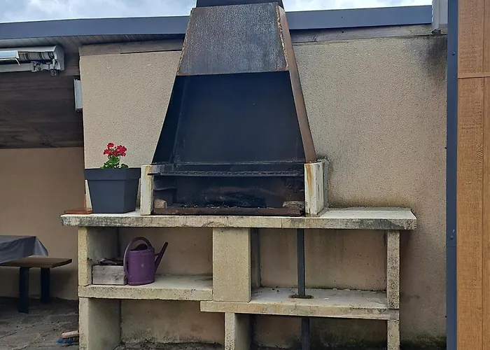 Le Crochet De Pervenche * Recoules-Previnquieres